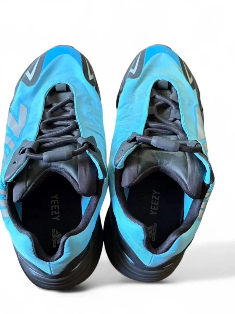 Yeezy 700 V3 Blue & Black Sneakers with Gray Accents  Size 9  Stain see photo. M